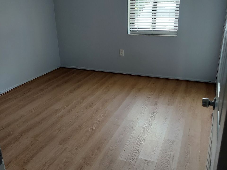 1st bedroom