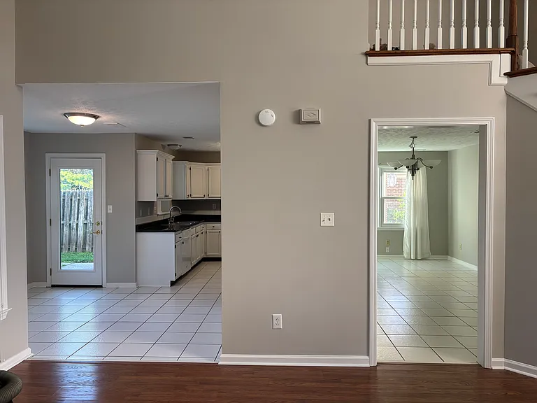 3753 White Pine Dr — Photo 4