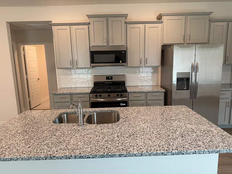 10213 Baron Dr — Photo 9