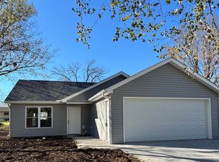 317 N Heard Ave, Sedalia, MO 65301
