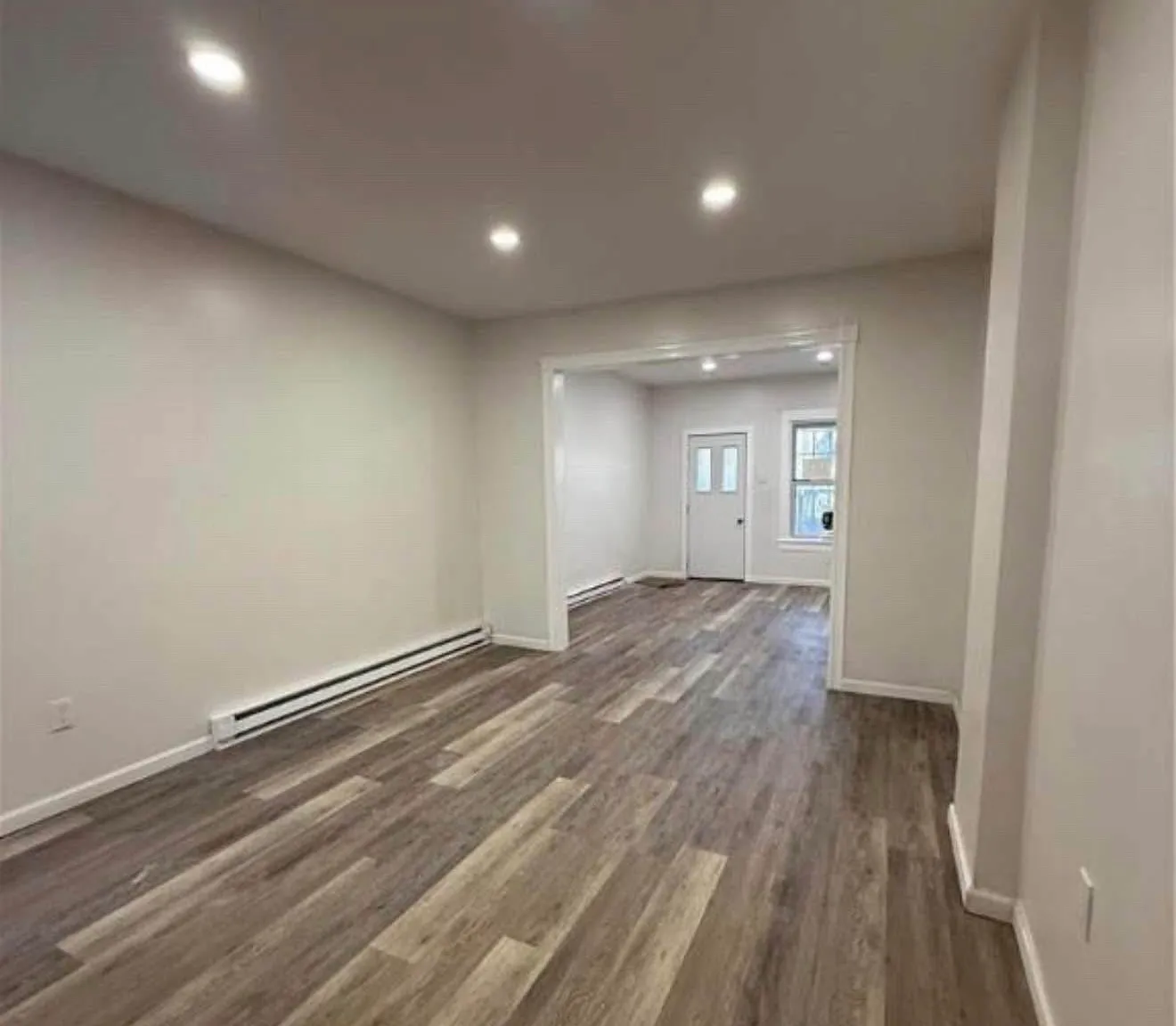 5 bed, 1.5 bath, 1542 sqft, $1,350 — Photo 4