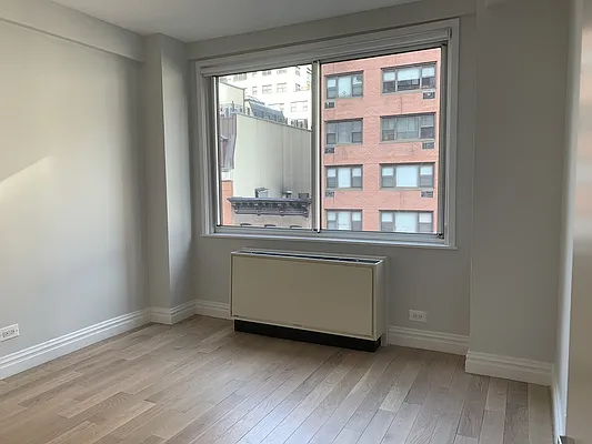 Rented by Stonehenge NYC LLC | media 32