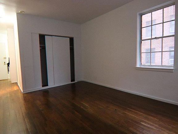2nd image of 406 E 63rd St APT 4C