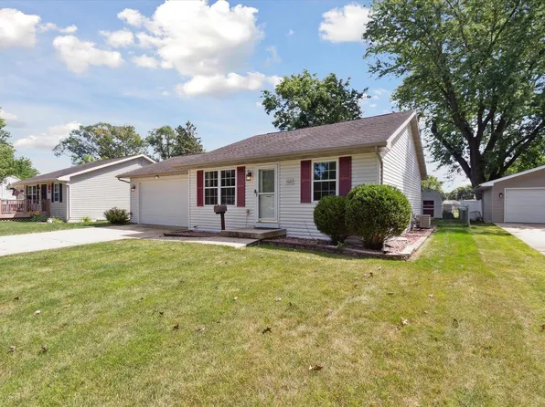 1621 Hamilton Avenue, Janesville, WI 53548
