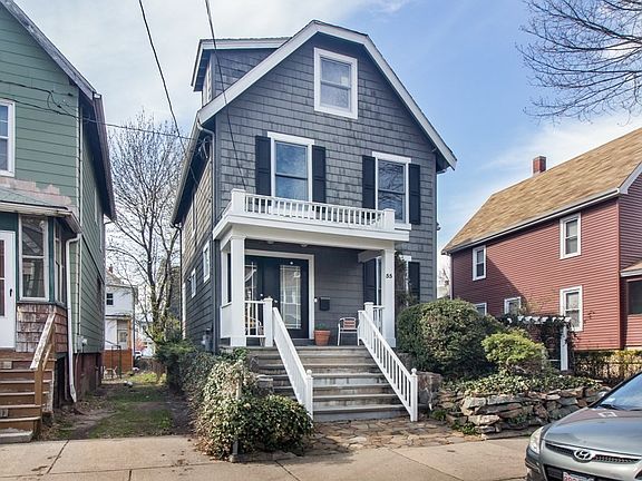 2nd image of 55 Elmwood St
