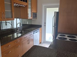 2243 Van Buren St APT 4, Hollywood, FL 33020
