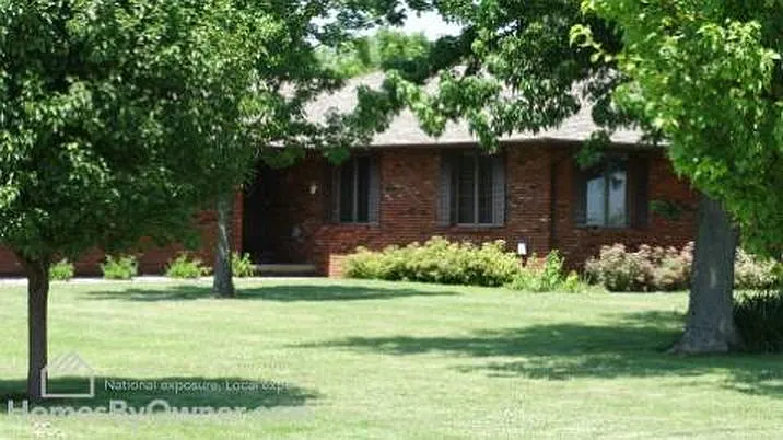 1053 County Road 800 E photo 1