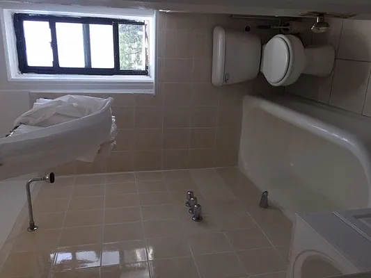 Rented by NYLA Realty | media 12