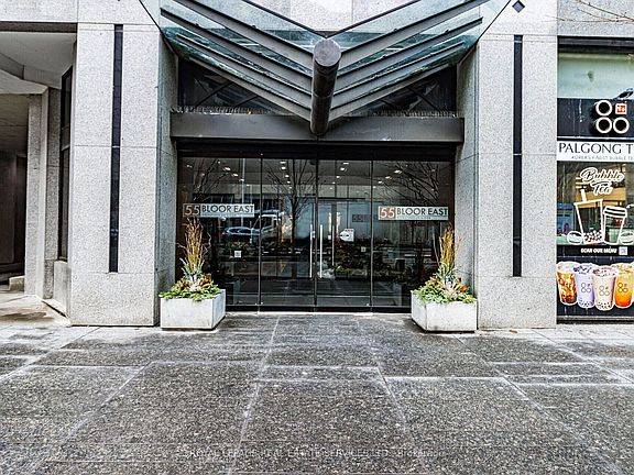 2nd image of 55 Bloor St E #802