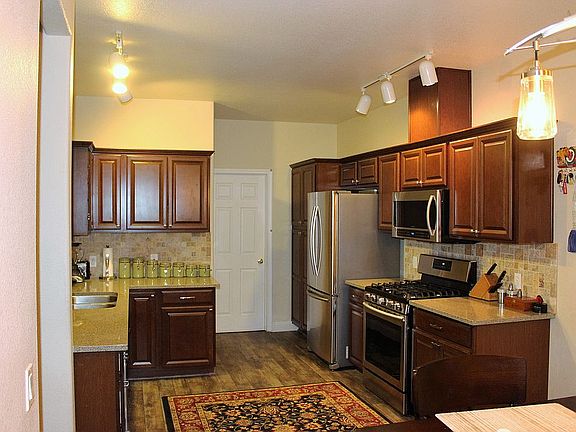 Kitchen remodeled Dec 2016