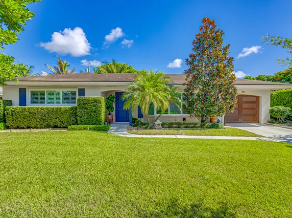 941 Paseo Andorra, West Palm Beach, FL 33405