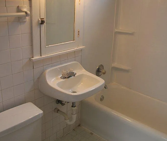7036 Forsyth Blvd #1W — Photo 8