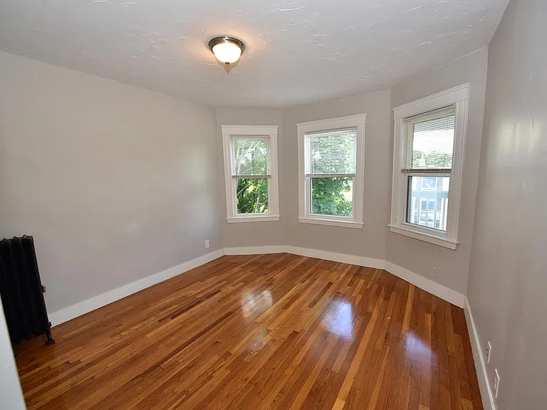 9 Bailey St #3 — Photo 16