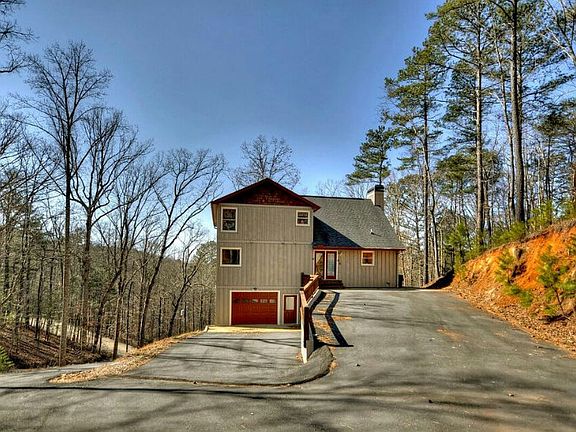 3rd image of 884 Monticello Dr