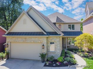 6N038 Riverside Dr, St Charles, IL 60174