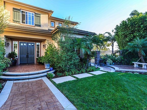 3rd image of 1190 S Summer Breeze Ln