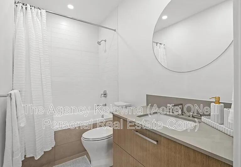 3389 Lakeshore Rd #603 — Photo 24
