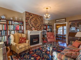 11 S Saint Clair St, Staunton, VA 24401
