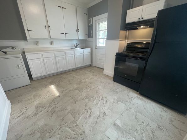 33-35 Wellington Ave