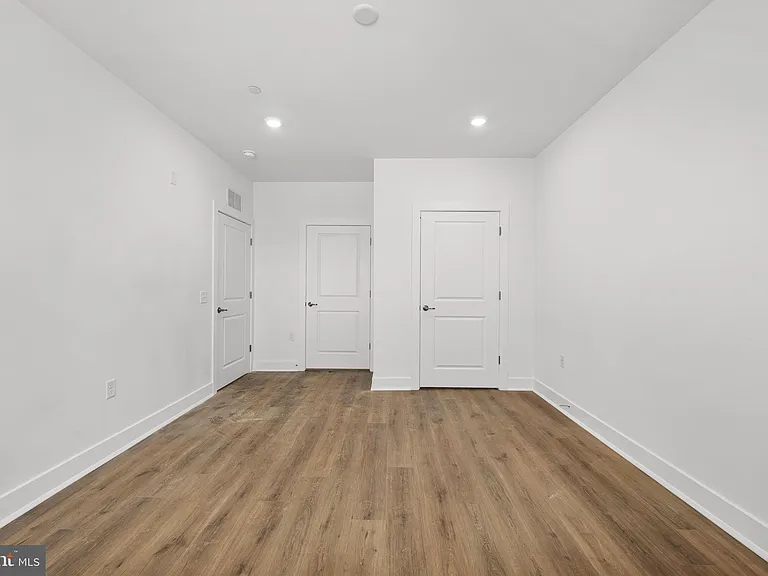 2207 Prince Hall Dr — Photo 23