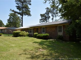 6767 Seaford Dr, Fayetteville, NC 28314