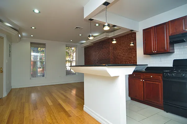 Rented by Ivory Real Estate Group, LLC | media 40