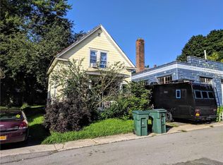 37 Riverview Pl, Rochester, NY 14608