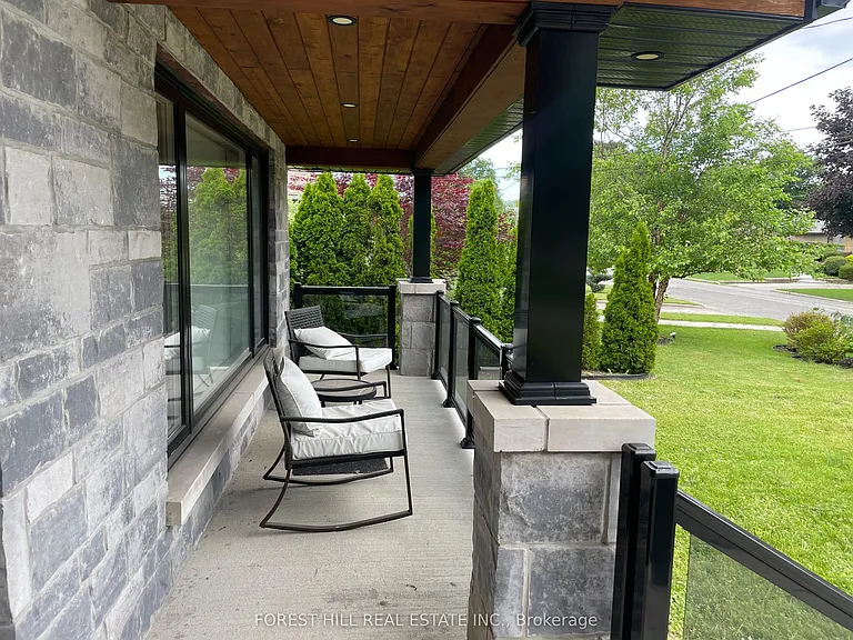 24 Academy Rd — Photo 4