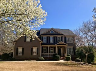 43 Lakecrest Cir, Suwanee, GA 30024