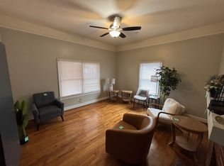 8 E Main St, Taylors, SC 29687