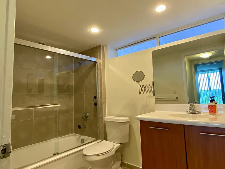 650 NE 64th St #G602 — Photo 21