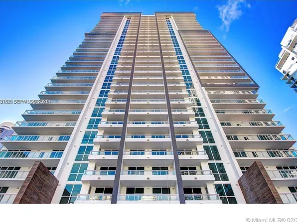 1080 Brickell Ave, Miami, FL