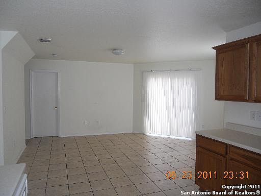 4th image of 11011 Dublin Briar