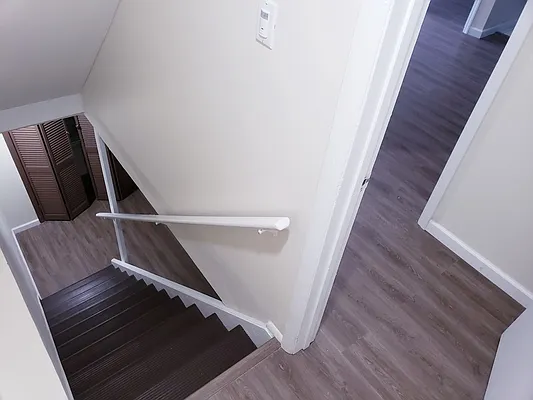 Rented by Metro Garden Realty NYC | media 21