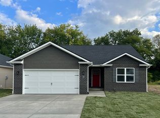 733 Maple Ave, Seymour, IN 47274