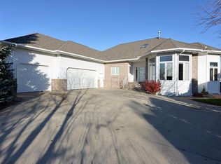 2873 28th Ave S, Fargo, ND 58103