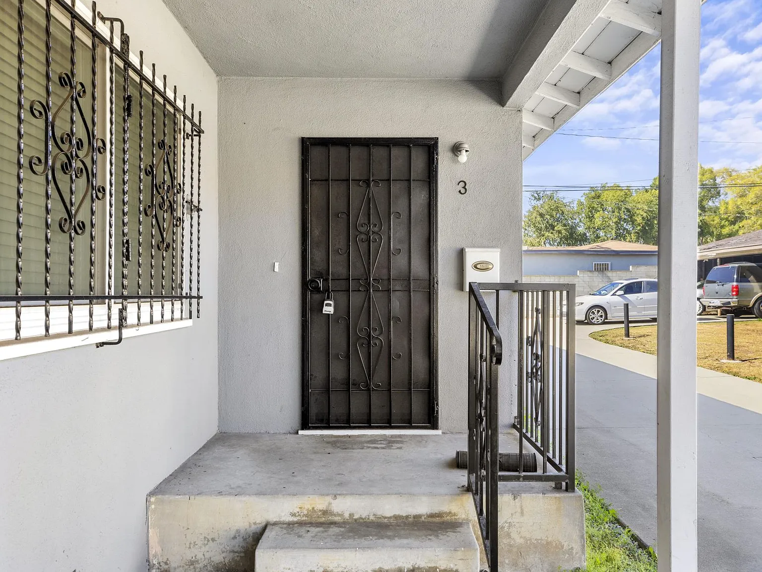 2 bed, 900 sqft, $2,595 — Photo 4