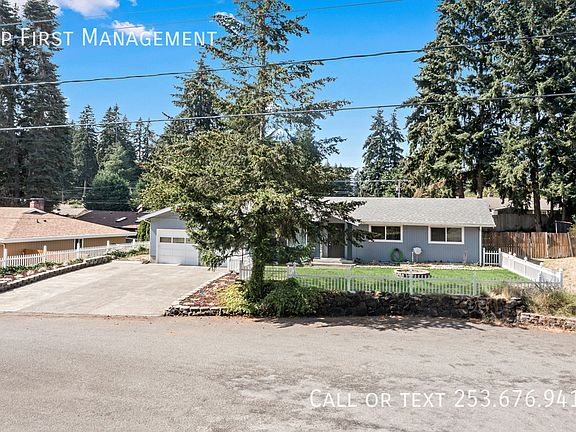 2nd image of 339 Thunderbird Ct SE