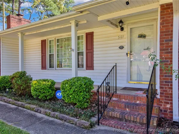 509 Dashland Dr, Fayetteville, NC 28303