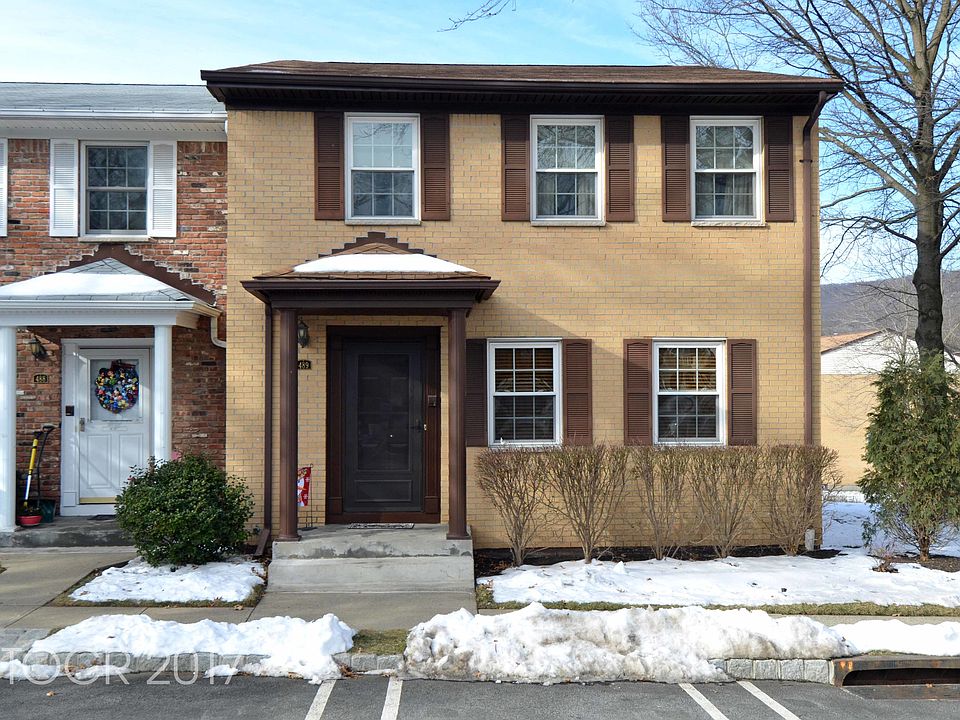 1st image of 489 Iroquois Ct