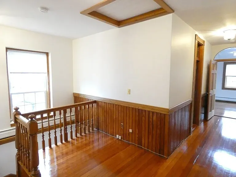 675 Grove St #A — Photo 4