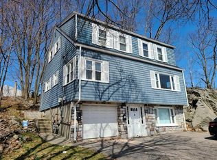 1135 Plainfield St #A, Johnston, RI 02919