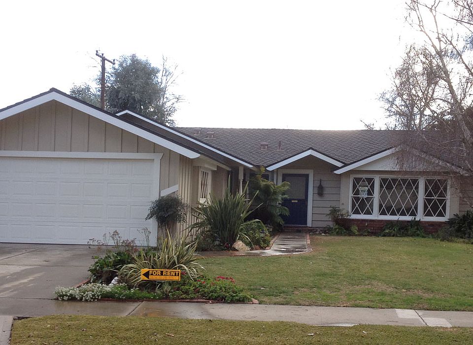 2nd image of 2672 Woodstock Rd