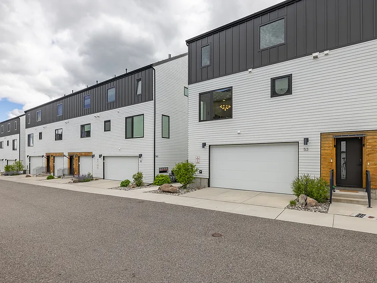 580 Enterprise Blvd #53 — Photo 2