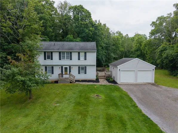 6820 Cadyville Rd, Livonia, NY 14487
