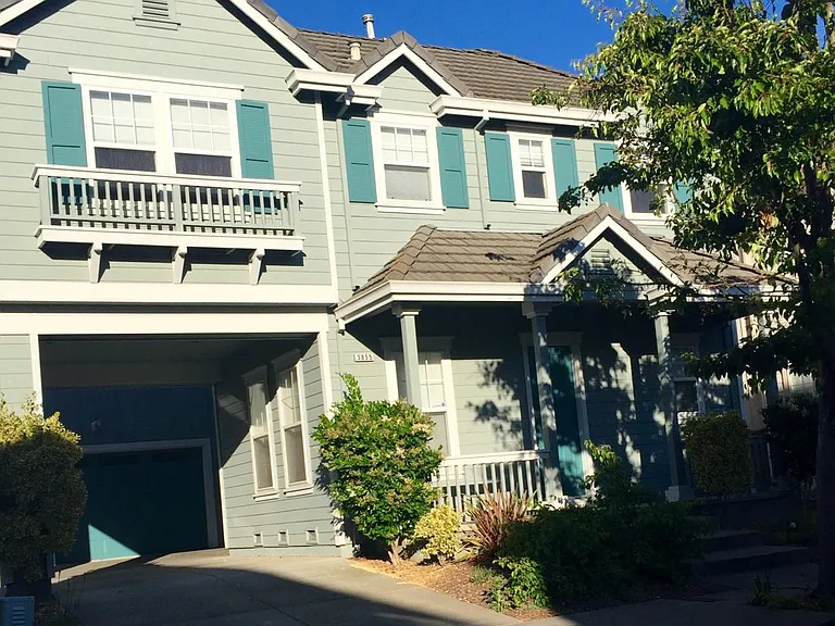 3855 Louis Krohn Dr — Photo 1