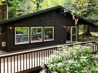 300 Hiddendale Dr, Quilcene, WA 98376