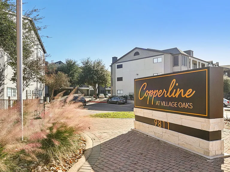 Copperline at Village Oaks — Photo 16
