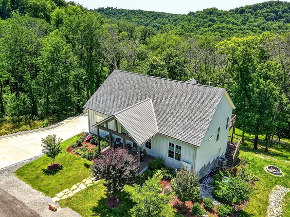 193 Wilson Cir, Smithville, TN 37166