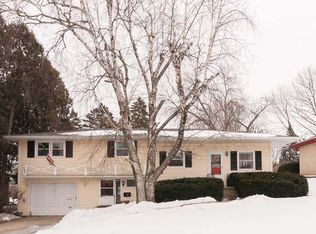167 Clements Ave, Sun Prairie, WI 53590